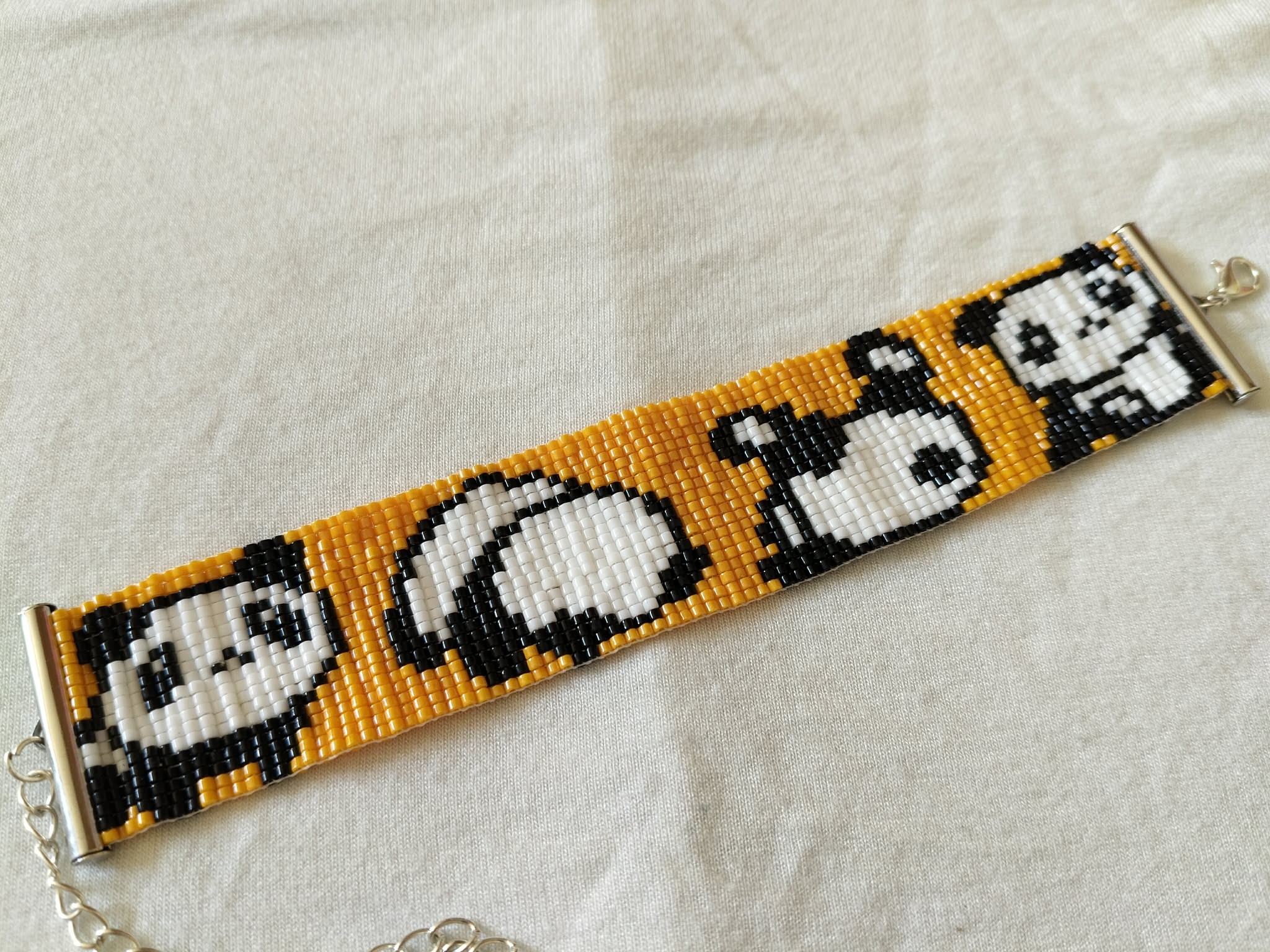 Korálkový náramek - Panda