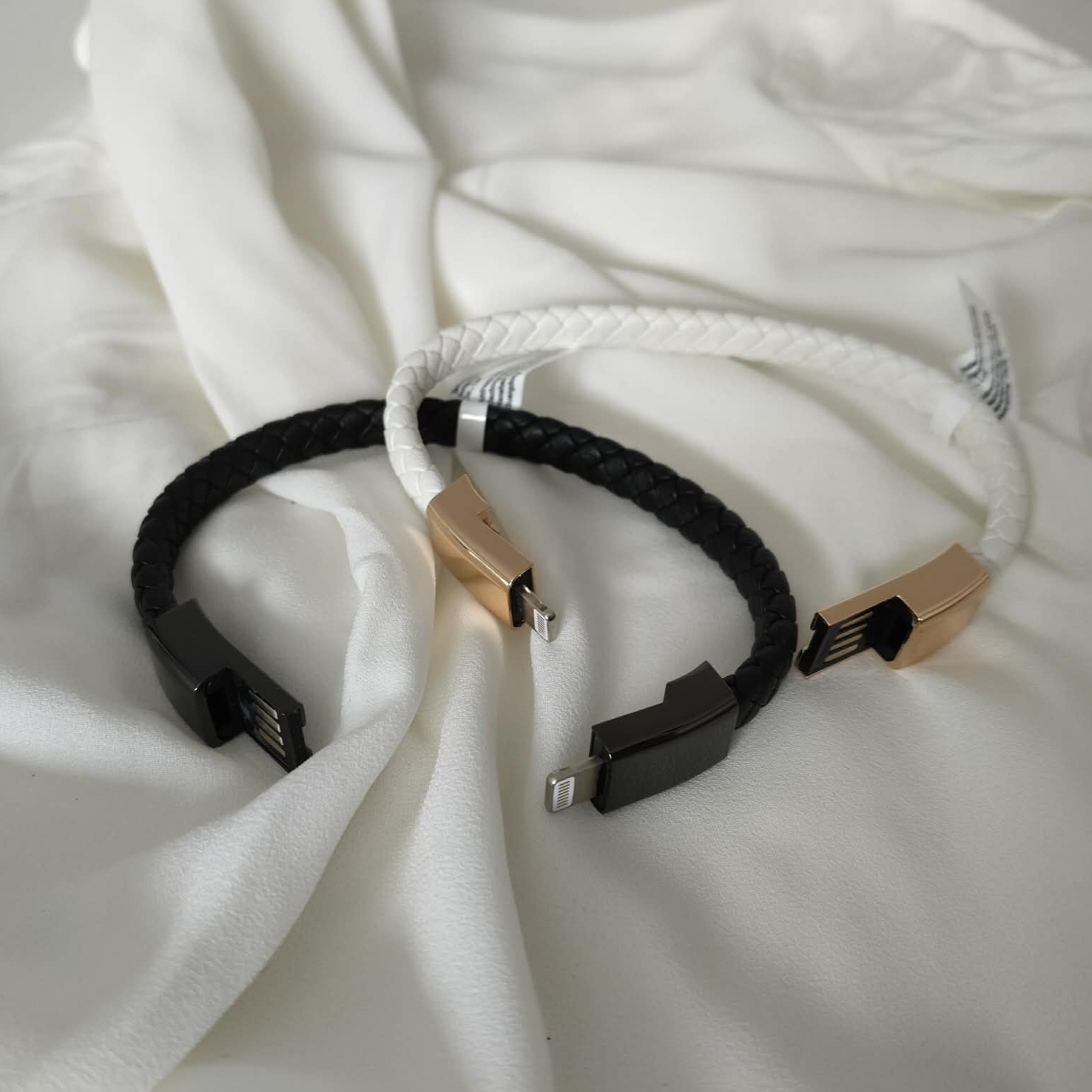 Náramek - USB Nabíjecí a Datový kabel 